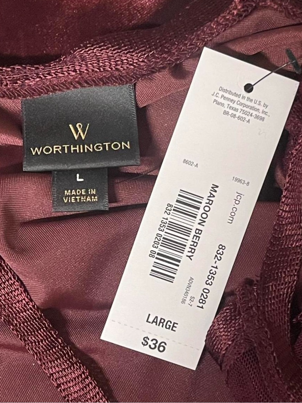 Worthington NWT Burgundy Velvet Lace Trim Spaghetti Strap Tank Top Large - Picture 6 of 7